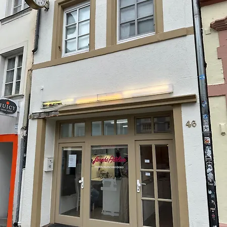 Bg Living & Hosting - Stilvolles Im Herzen Der Stadt - Wlan Inklusive Apartamento *